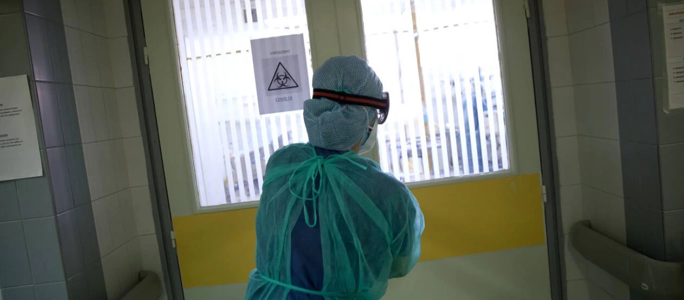 Ιταλία: Aσθενής με κορωνοϊό εμφάνισε θυρεοειδίτιδα - Πως συνδέονται;